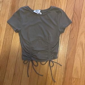 Princess Polly Crop Top - Size 2